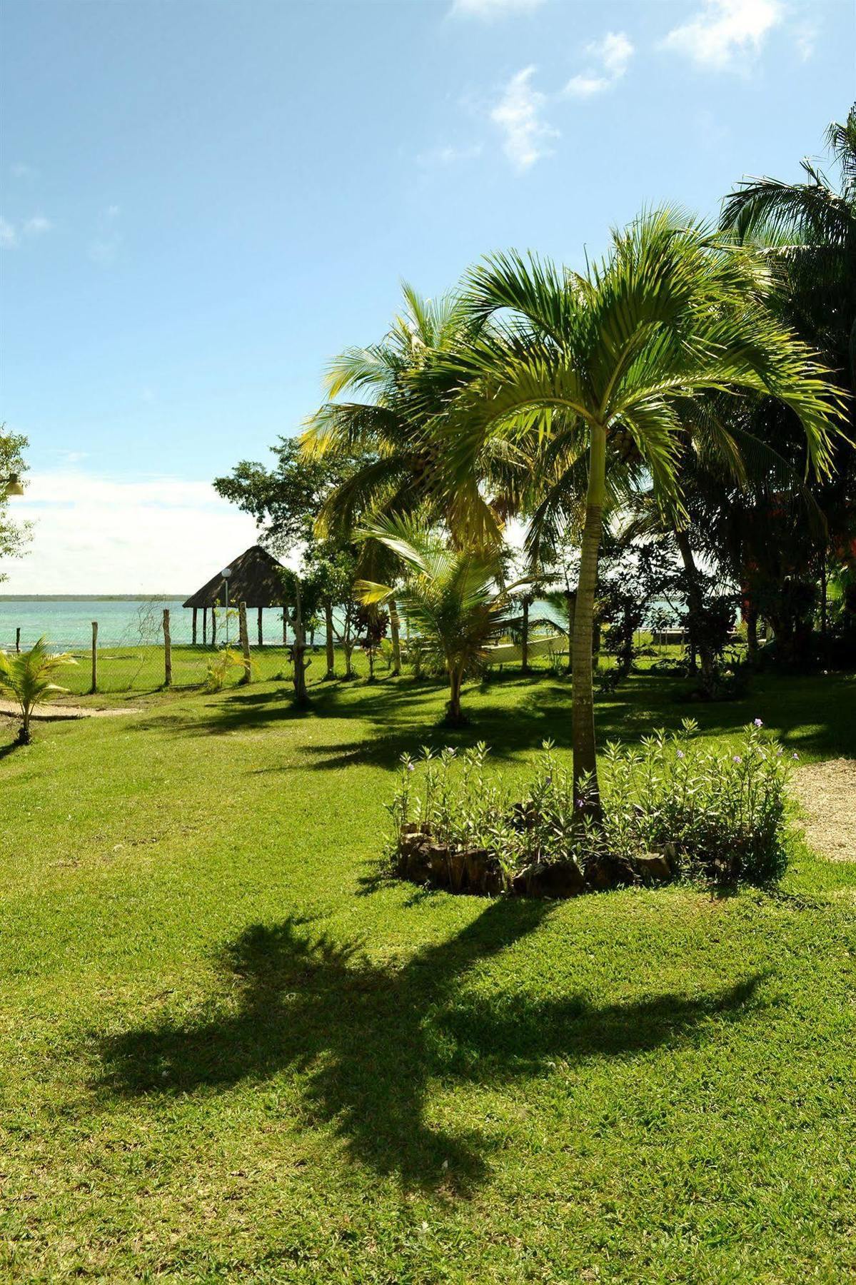 Hotel Casa Caracol Bacalar Esterno foto